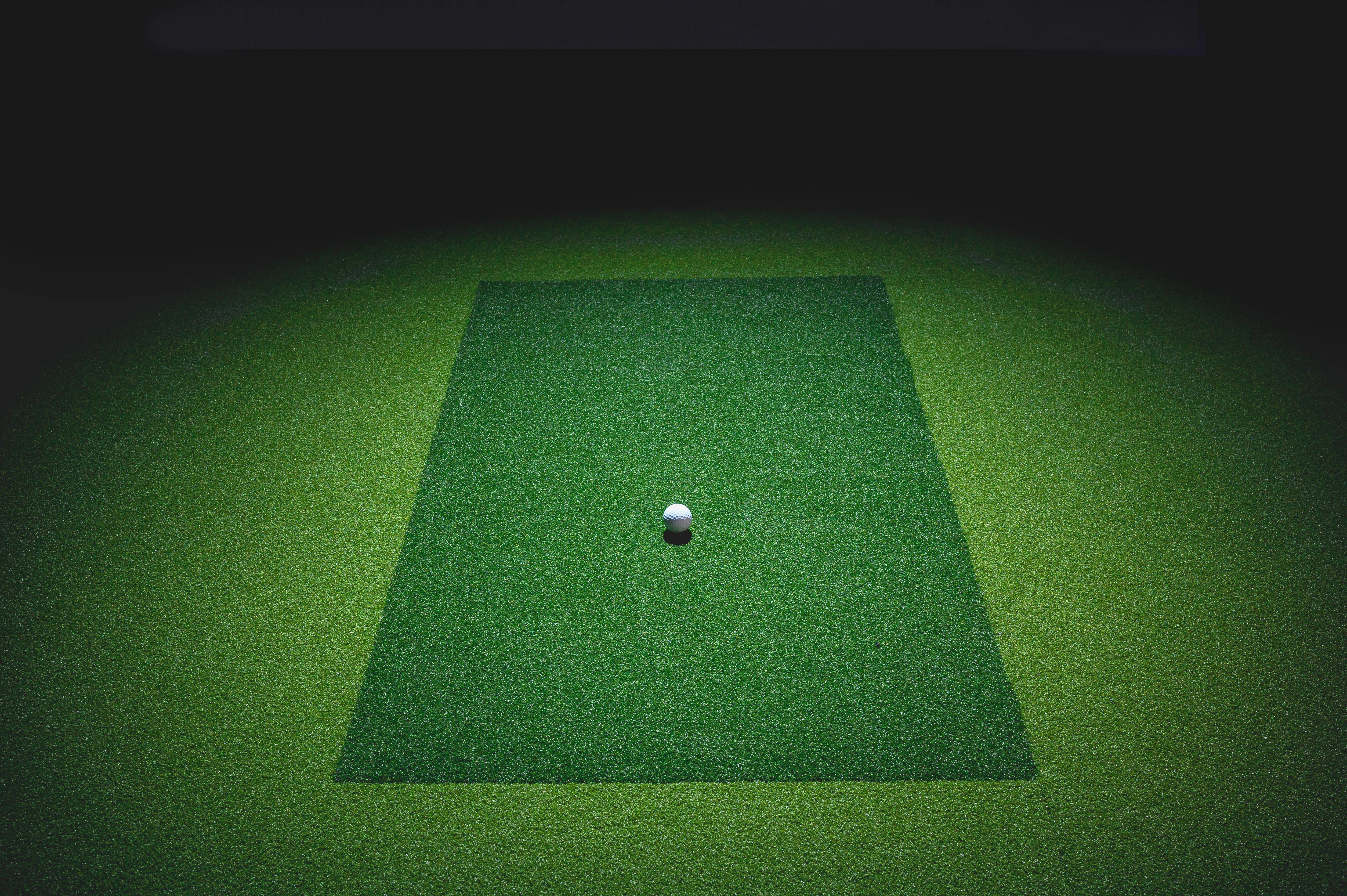 SimBooth 1 Golf Simulator Enclosure